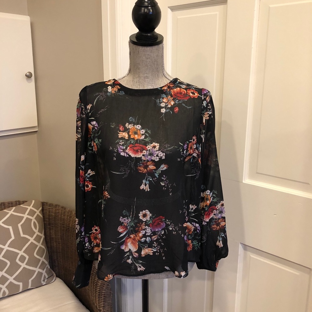 NWT Sheer Floral Printed Blouse